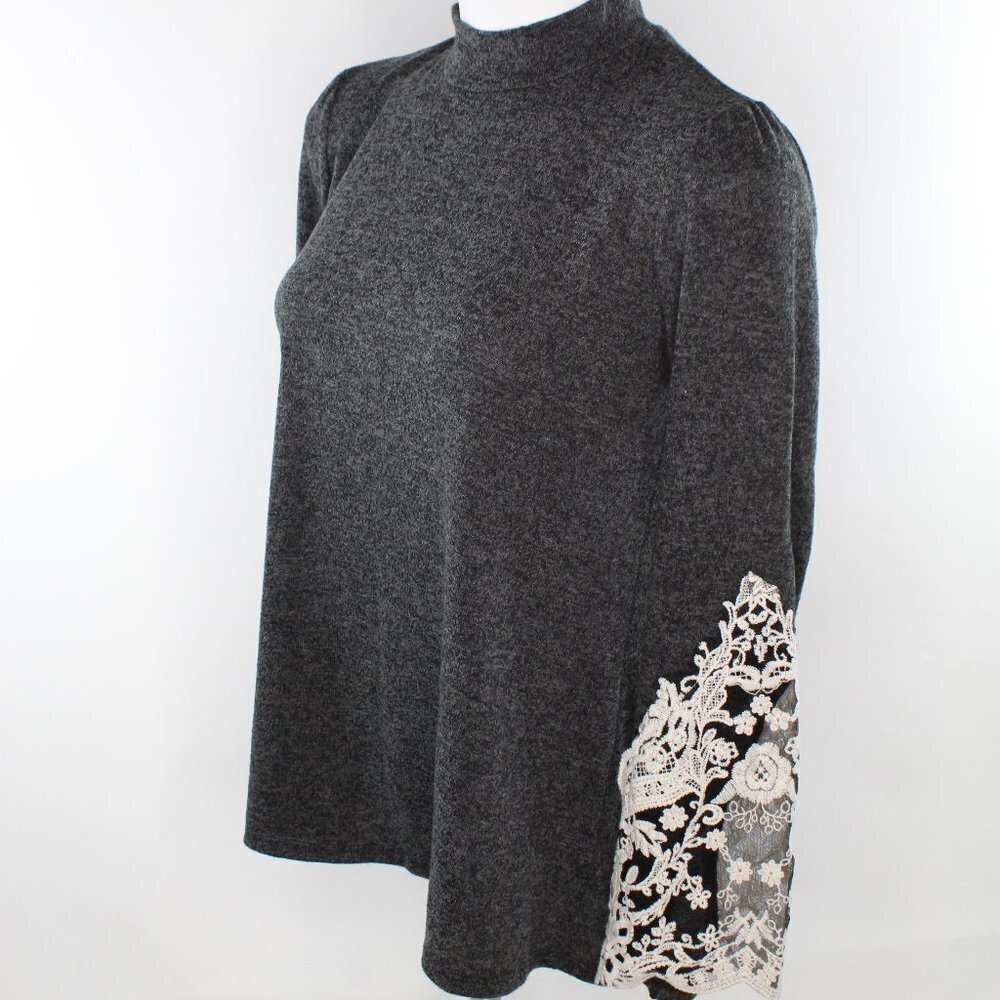 Altar'd State Shirt with lace sleeves